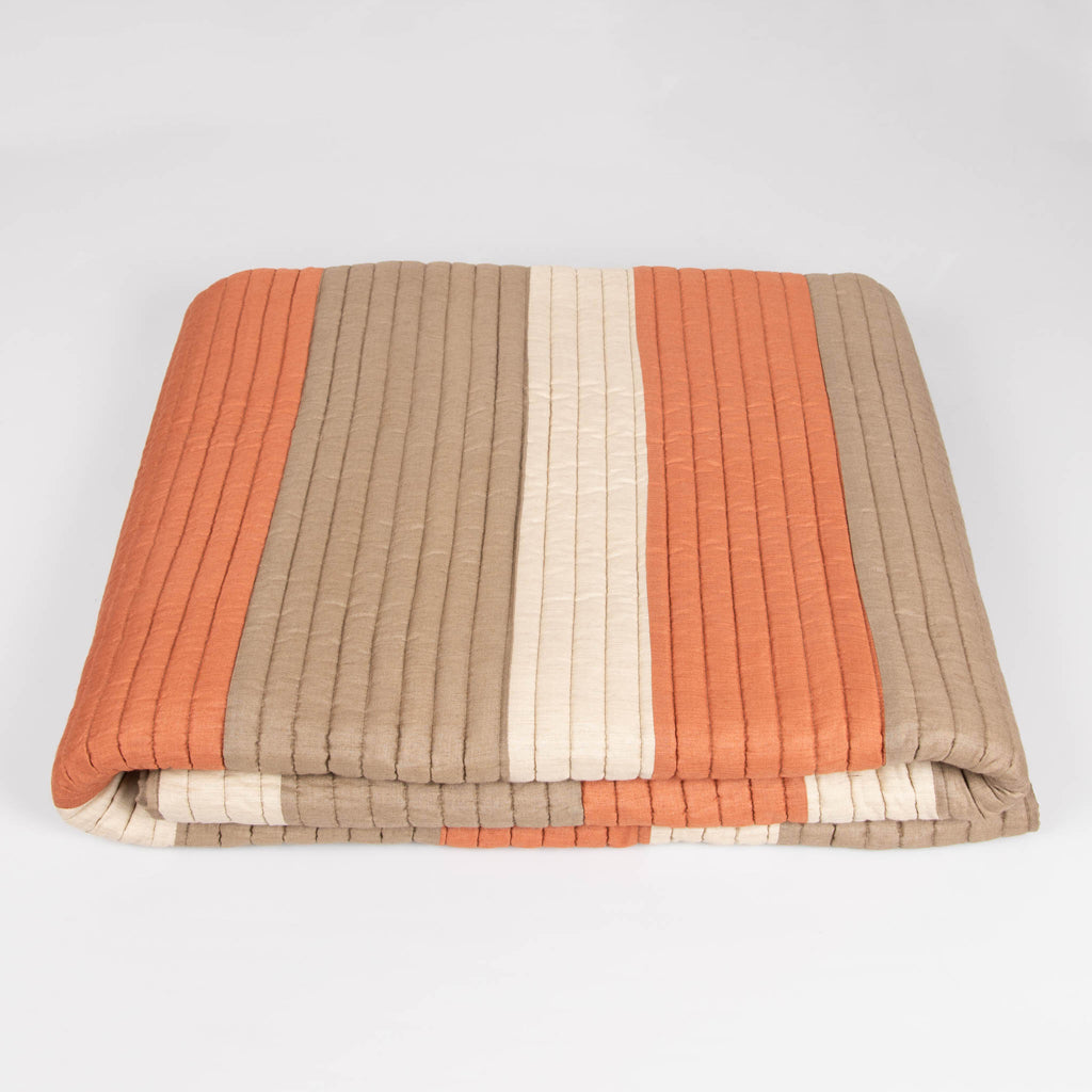 Quilted bedspread terracotta