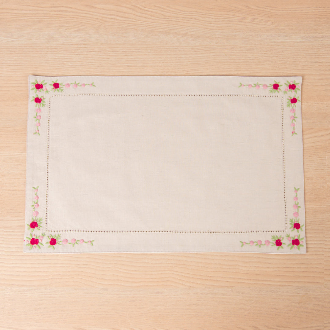 Hillend Embroidered Linen Table Mats