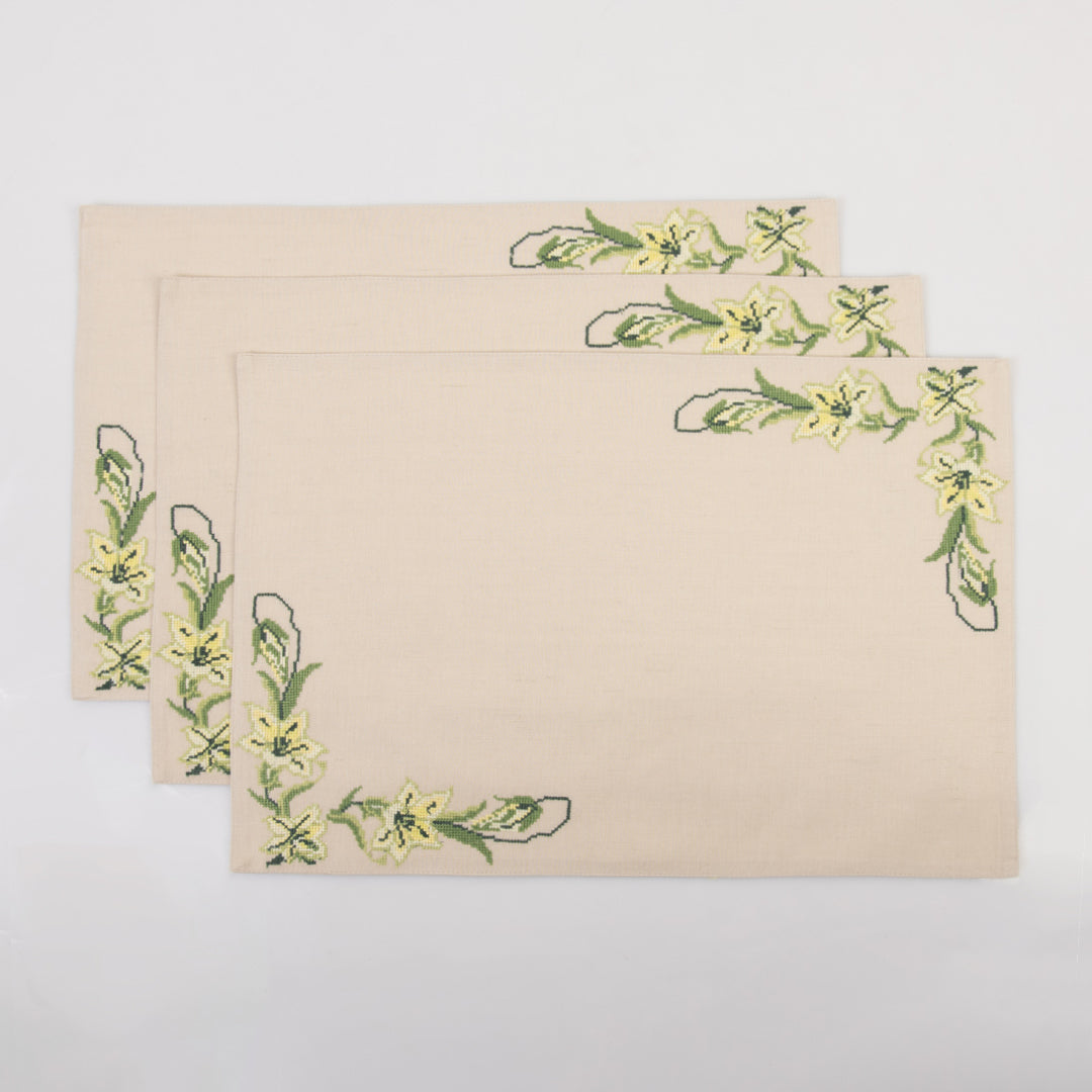 Ferndale Embroidered Linen Table Mats