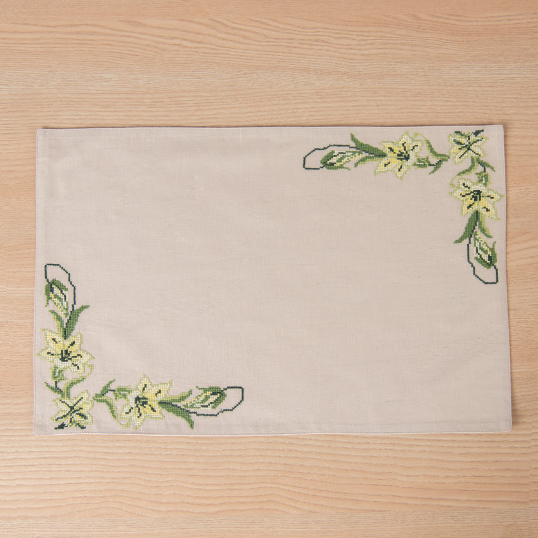 Ferndale Embroidered Linen Table Mats