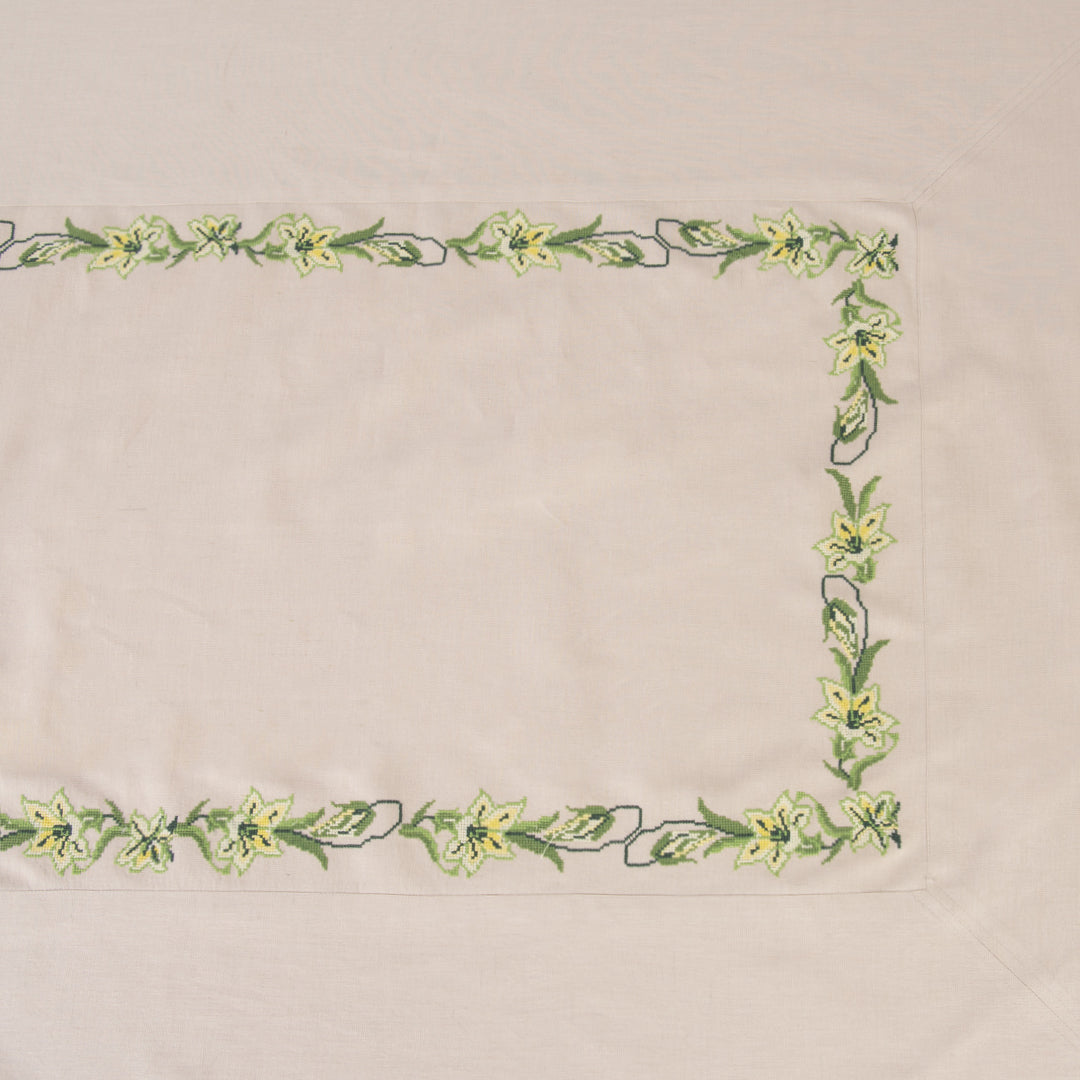 Ferndale Embroidered Linen Table Cloth