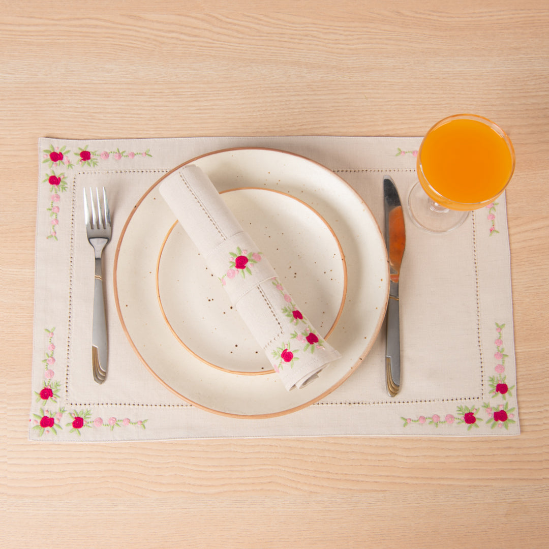 Hillend Embroidered Linen Dinner Napkins