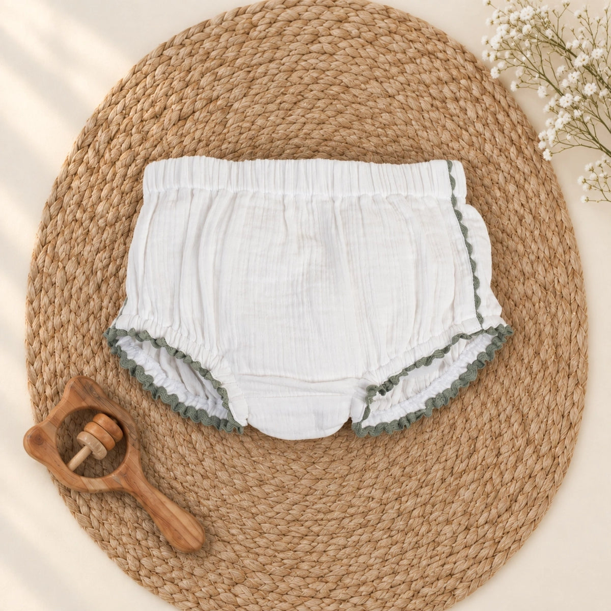Little Duck Embroidered Set