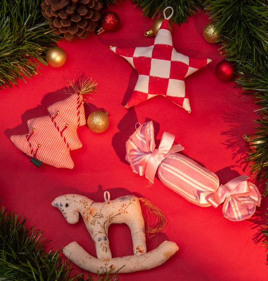 Blush & Bow Charms Box (Set of 4)