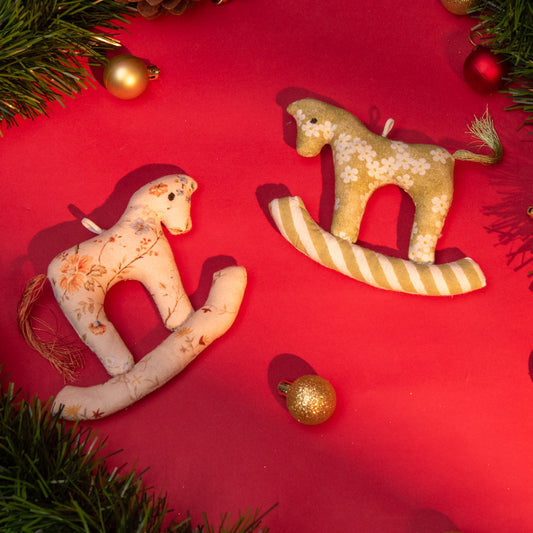 Merry Rockers Charm Set (Set of 2)