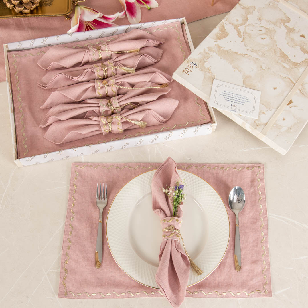 Haldane Table Linen Dusty Rose Gift Set