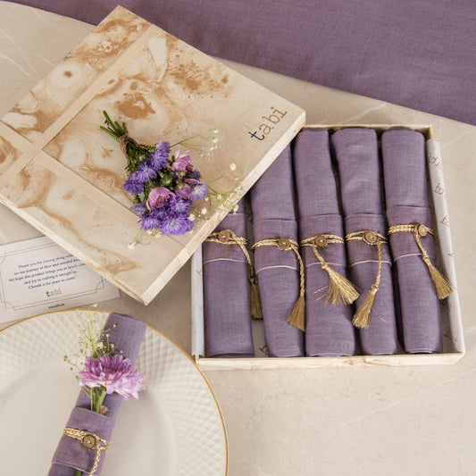 Amethyst smoke dinner napkins and napkin rings