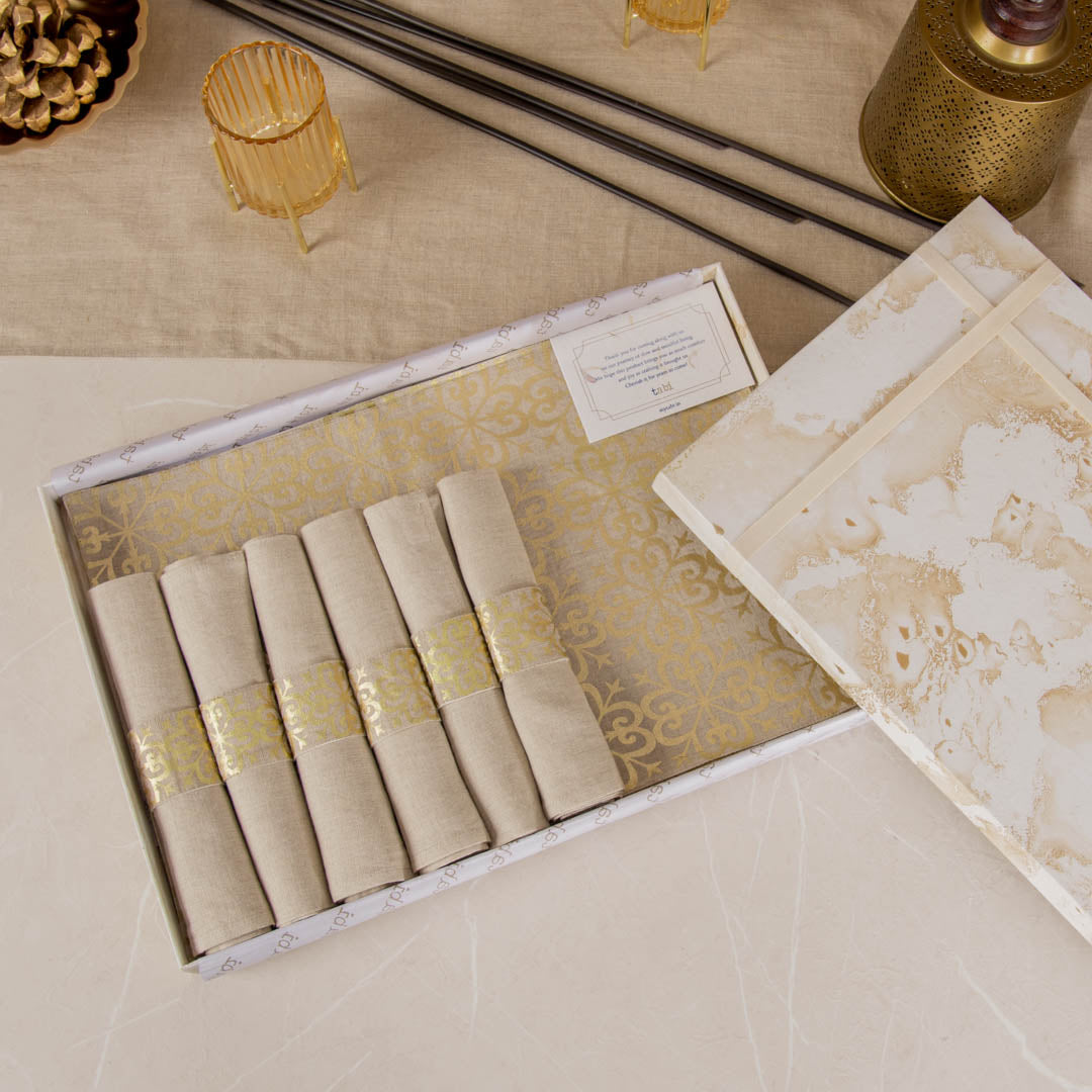 Gold foil printed natural table linen gift set