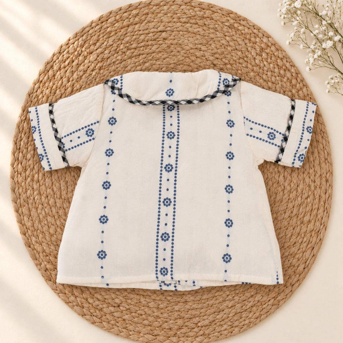 A baby short-sleeve shirt back