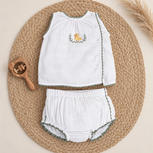 Little Duck Embroidered Set