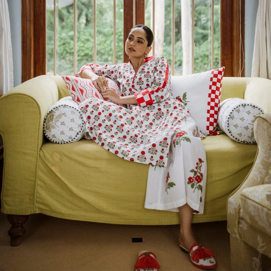 Reya Cotton Cambric Kurta Set