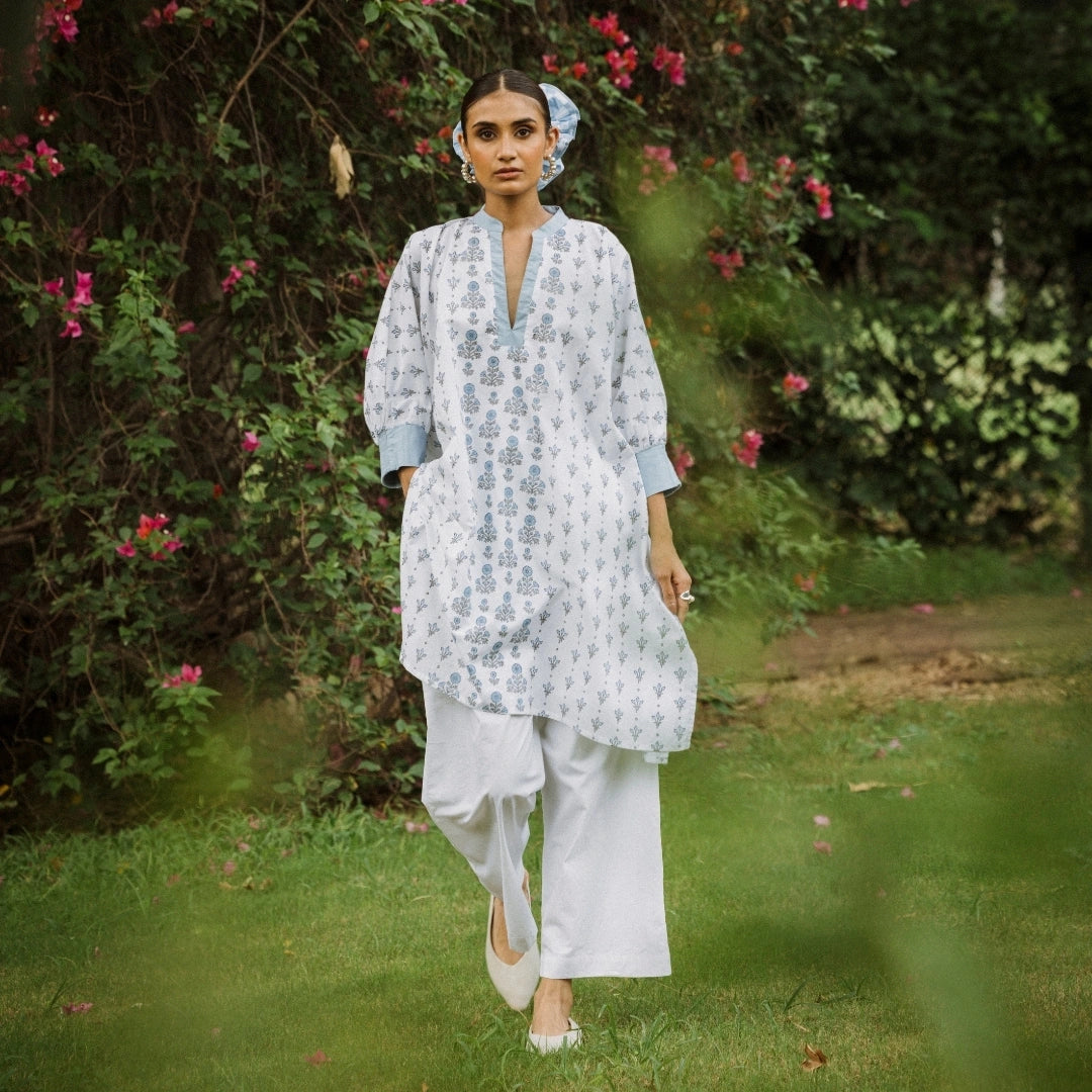 Saveri Cotton Cambric Kimono
