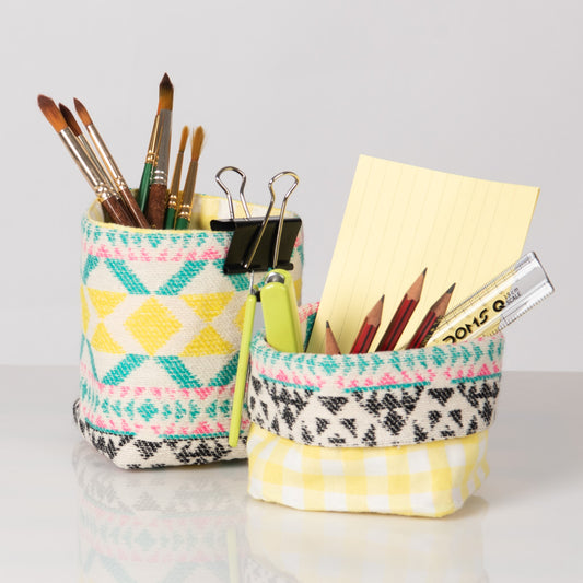 Adelaide reversible pen holder