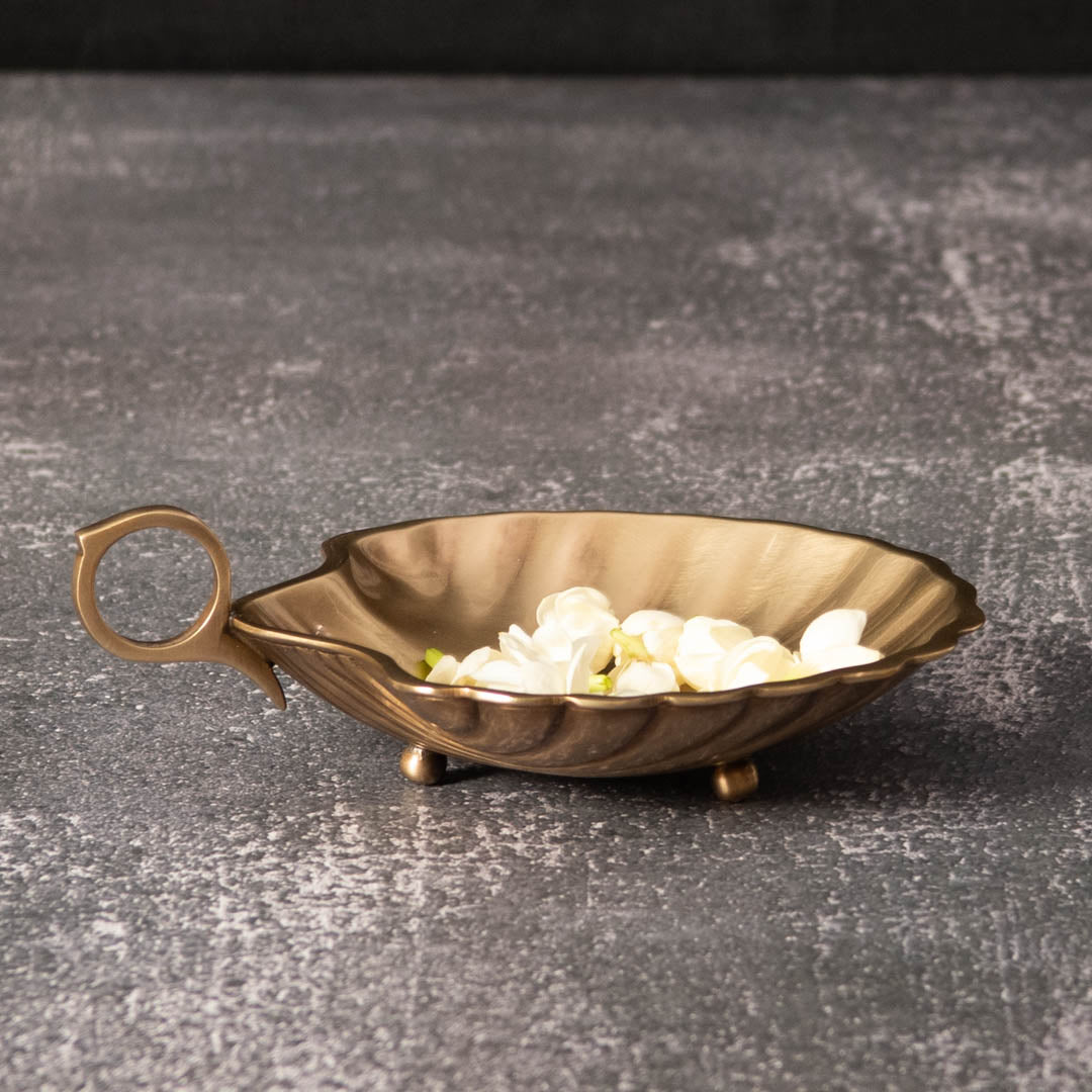 Uraiyur Brass Shell Bowl Small