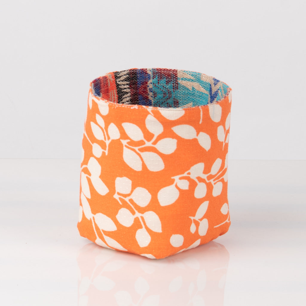 Adelaide reversible pen holder