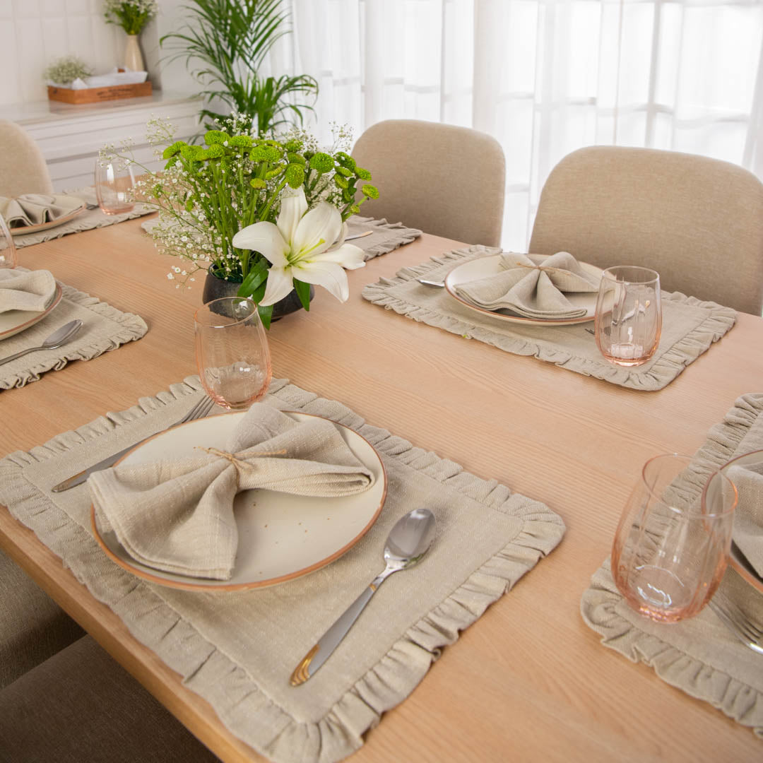 Birchwood table linen set