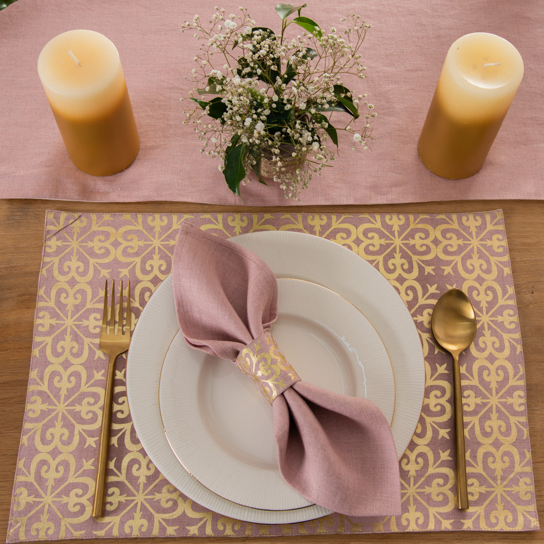 Gold foil printed dusty rose table linen set