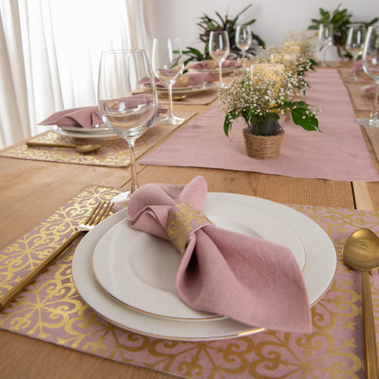 Gold foil printed dusty rose table linen set