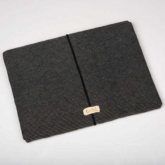 Laptop sleeve