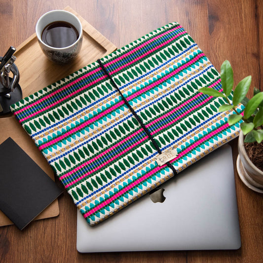 Laptop sleeve