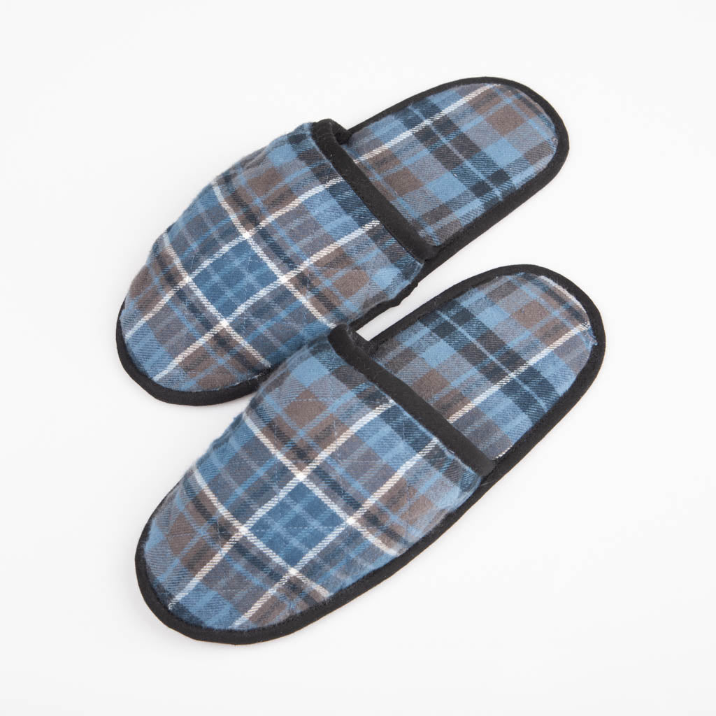 Indoor fabric slippers