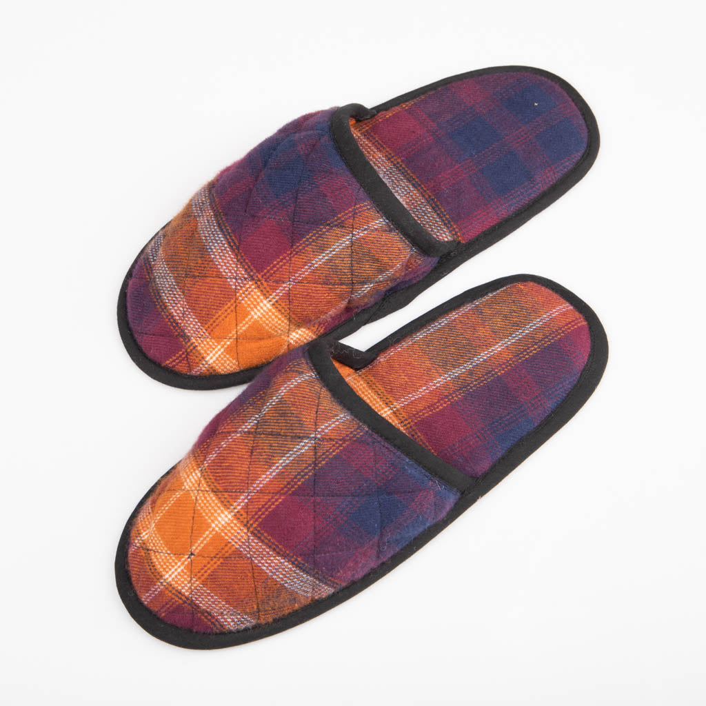 Indoor fabric slippers