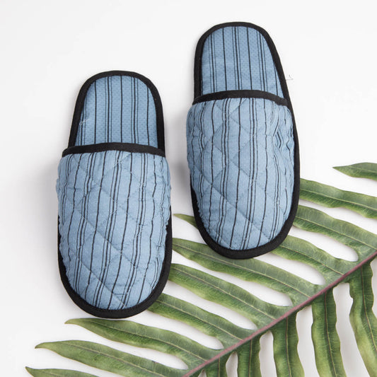 Indoor fabric slippers