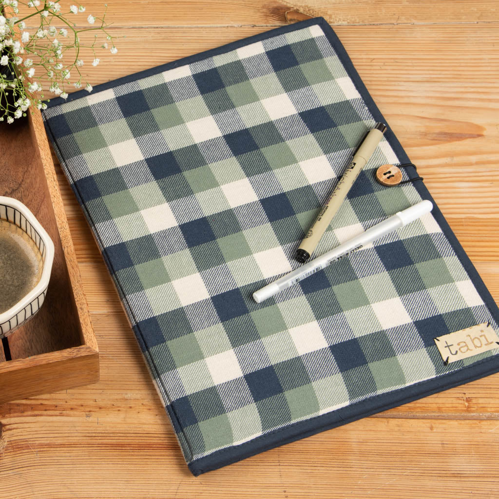 Fabric covered file folder