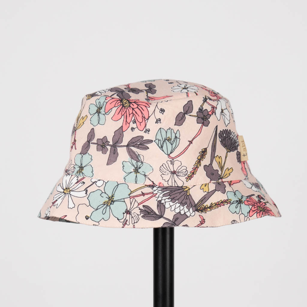 Bucket hat