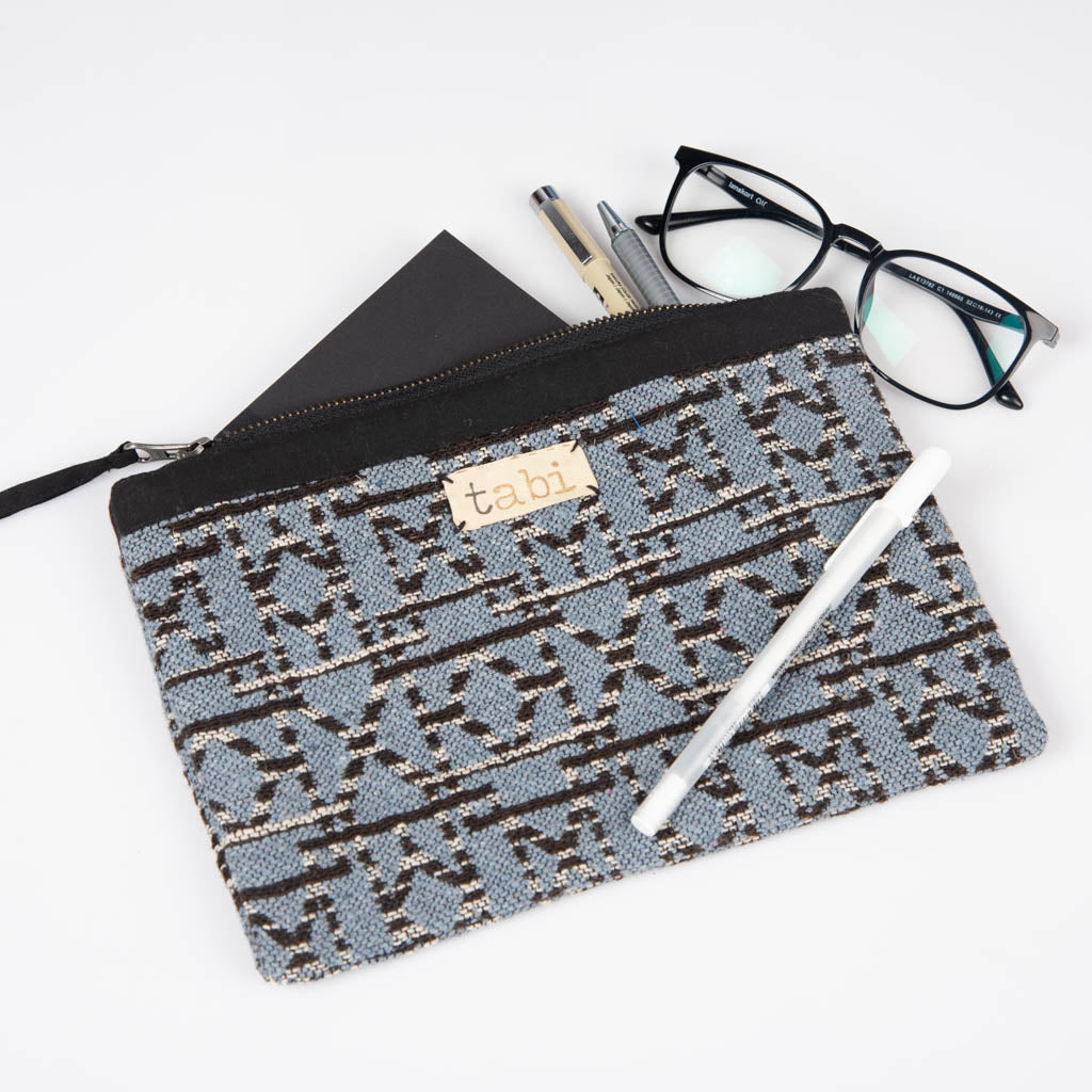 Fabric zipper pouch