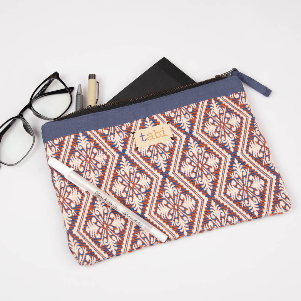 Fabric zipper pouch