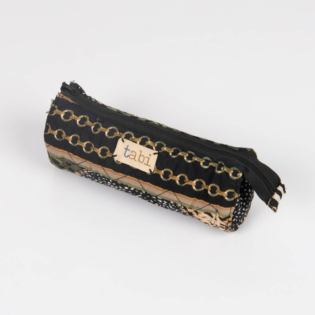 Fabric zipper pouch